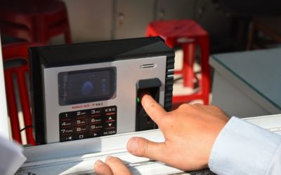 Hướng dẫn cách lấy vân tay máy chấm công siêu dễ