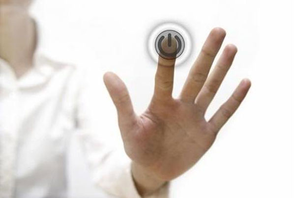 Có nên sử dụng phần mềm chấm công miễn phí?