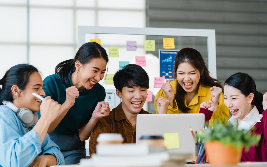 Các hoạt động nội bộ của Tinh Hoa